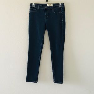 d. Jeans New York skinny dark wash jeans